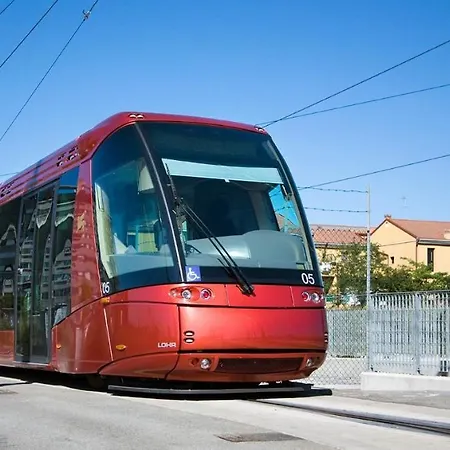 Apartment Sunshine 20mt Tram Wifi Ingresso Indipendente Venezia Mestre